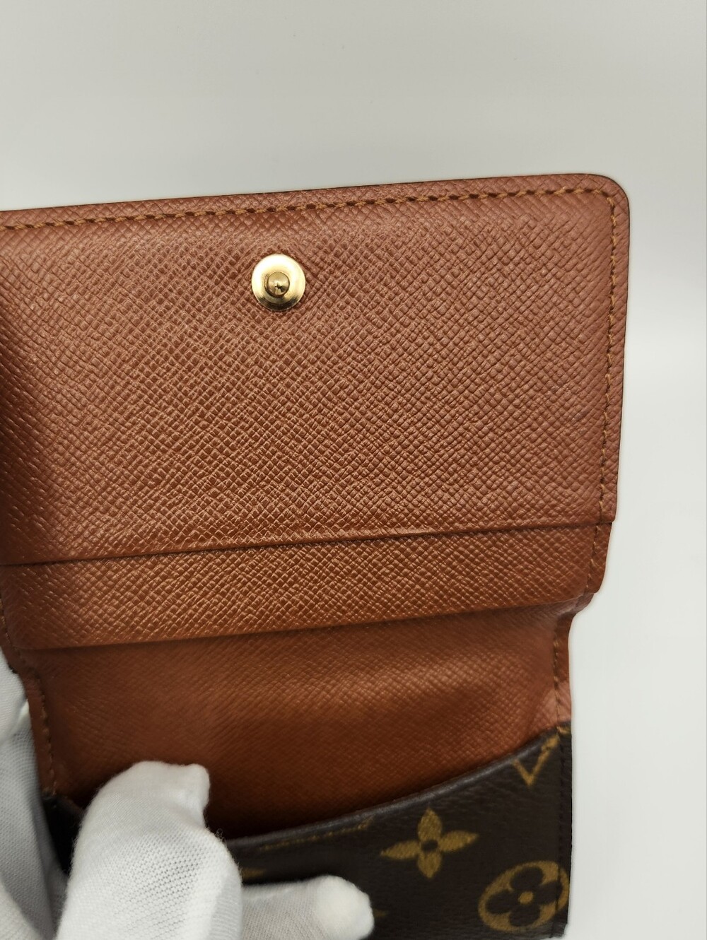 Louis Vuitton Monogram Canvas Ludlow Wallet With Dust Pouch - Picture 9 of 11